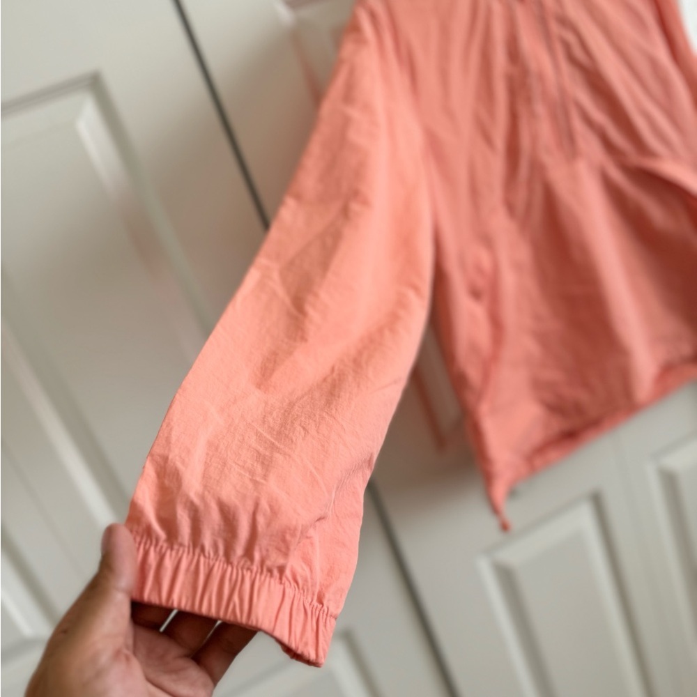 Avalanche Women's Lightweight Packable Pullover C… - image 2